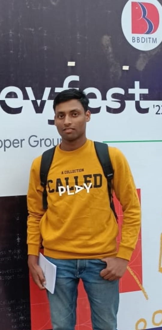 Portrait of Shashwat Maurya